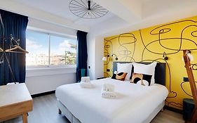 North Paris Suite